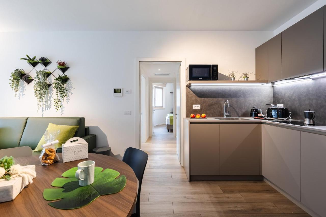 Boutique Apartments By Annalisa Torbole Sul Garda Exterior foto